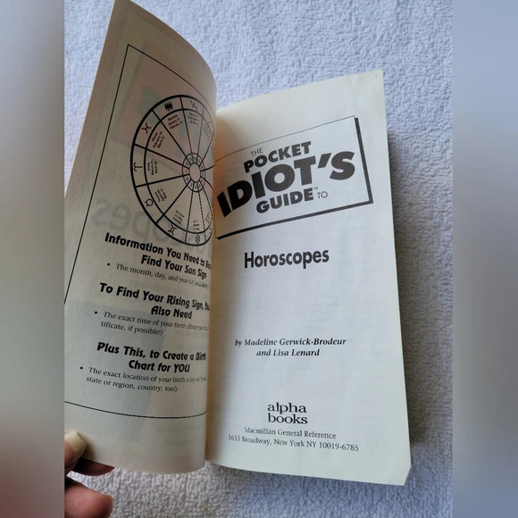 Pocket  Idiots Guide to Horoscopes - Picture 2 of 7